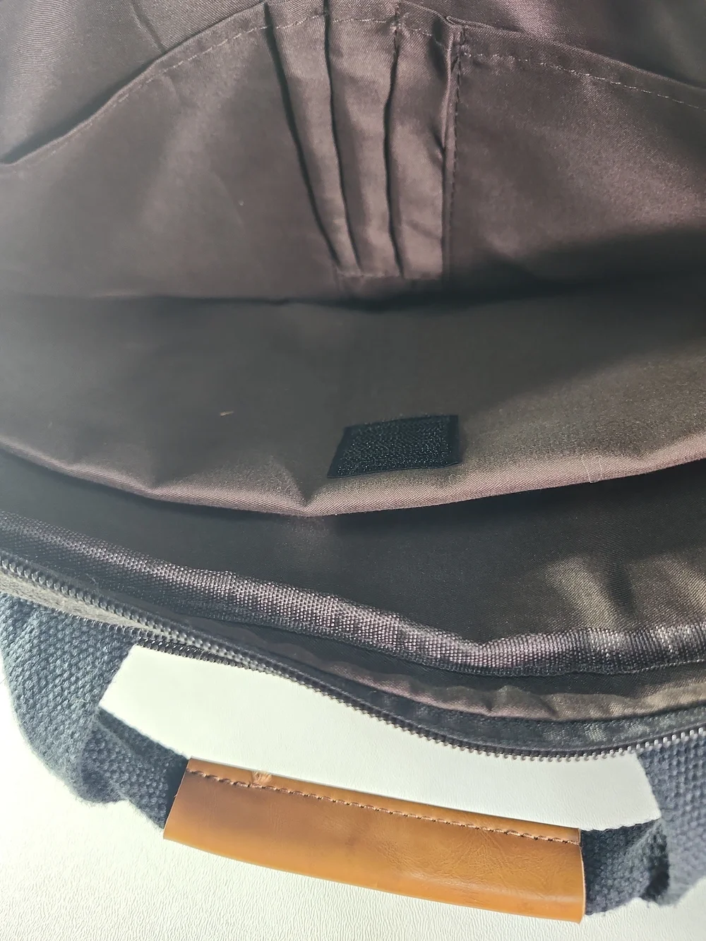 Estarer stylish gray